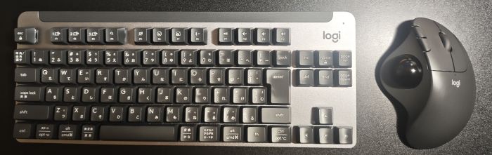 プレミアXに換装前のキーボードとマウスの見え方